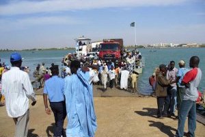 Bac de Rosso, frontière mauritanienne